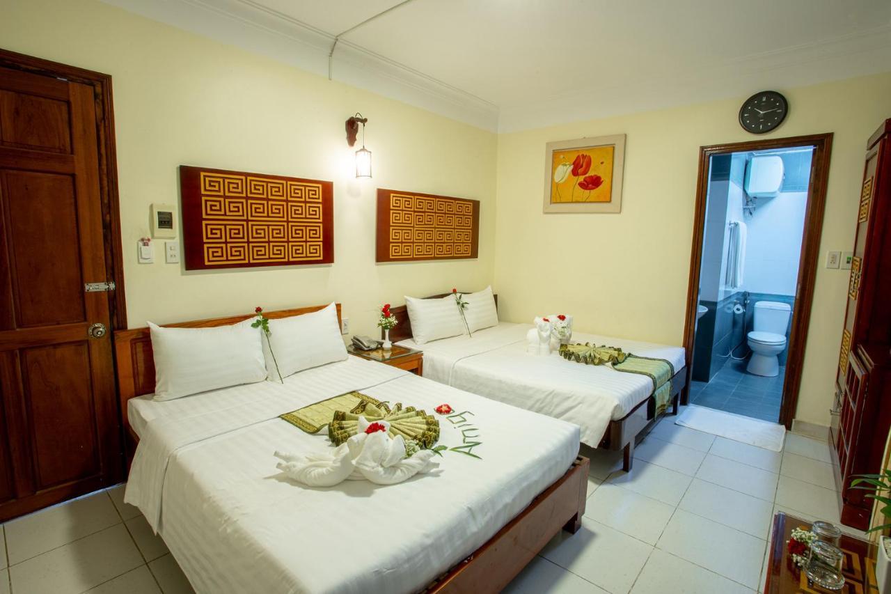 Amigo Hotel