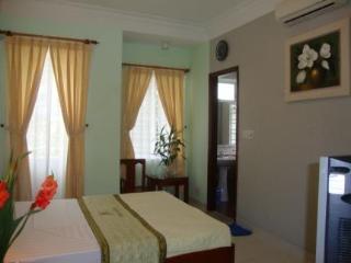 Hotel Amigo 2*